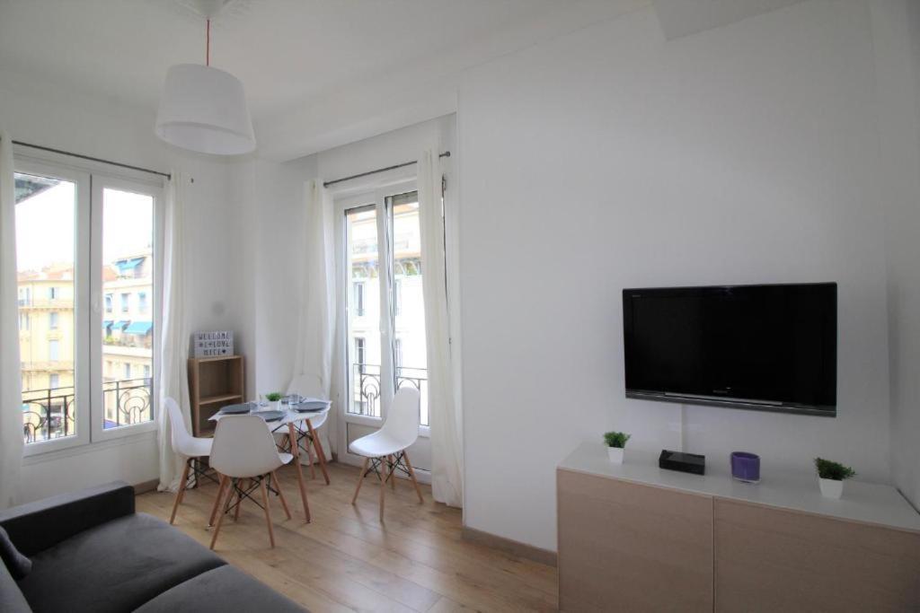 Nice Renting - Notre Dame - Cosy Loft Perfect View On The Roofs Dış mekan fotoğraf