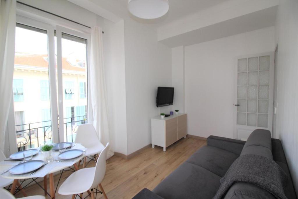 Nice Renting - Notre Dame - Cosy Loft Perfect View On The Roofs Dış mekan fotoğraf