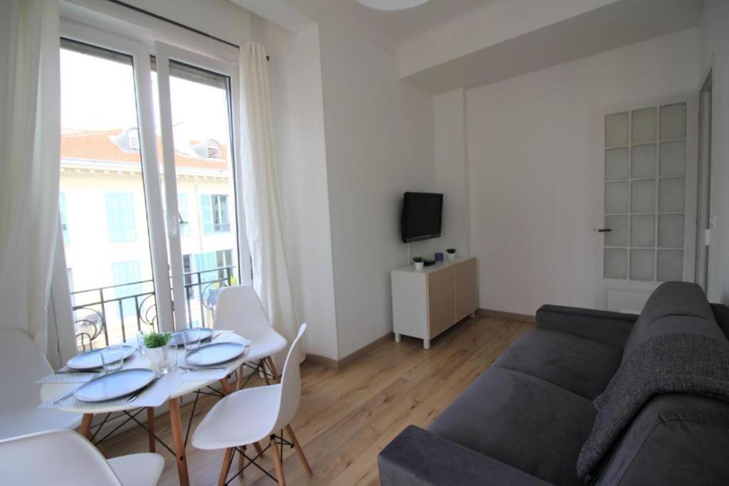 Nice Renting - Notre Dame - Cosy Loft Perfect View On The Roofs Dış mekan fotoğraf