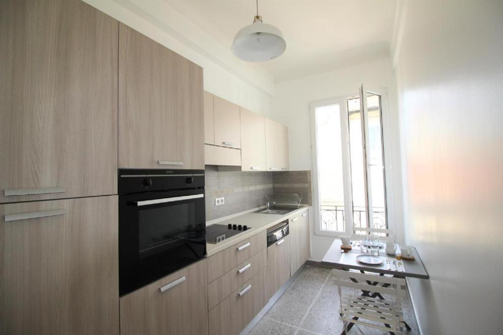 Nice Renting - Notre Dame - Cosy Loft Perfect View On The Roofs Dış mekan fotoğraf