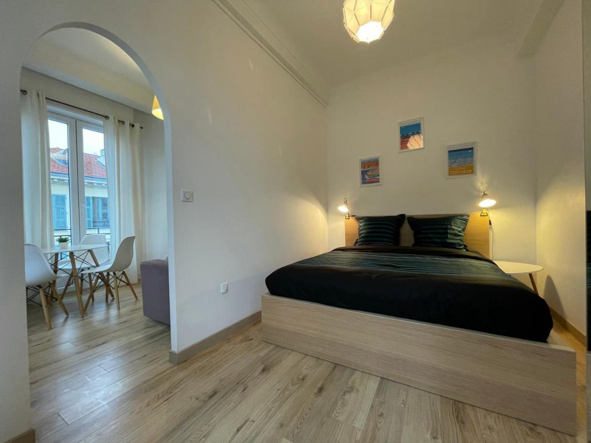 Nice Renting - Notre Dame - Cosy Loft Perfect View On The Roofs Dış mekan fotoğraf
